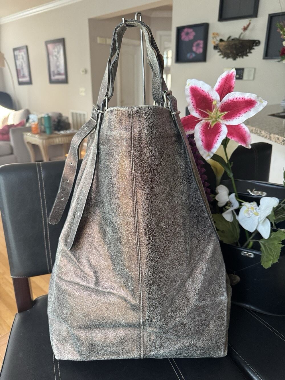 Jane August King's Road DISTRESS METALLIC Leather Tote (300